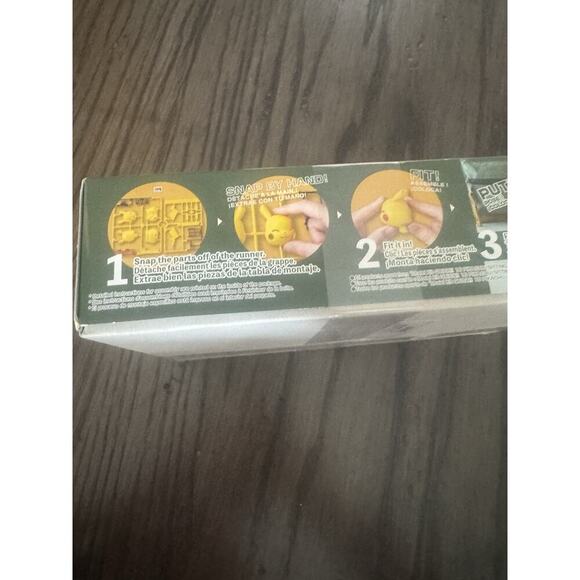 Pokémon Model Kit Quick - Pikachu Sitting Pose by Bandai Namco - Picture 3 of 3